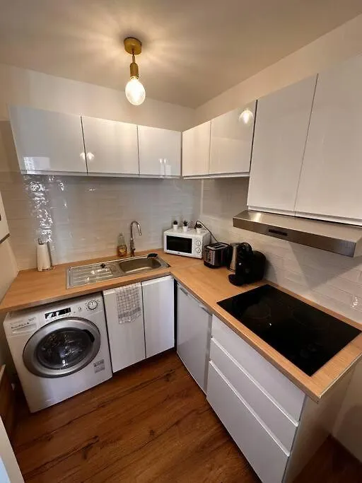 Apartment Charmant Studio Moderne Et Lumineux 1Min Gare Marseilles